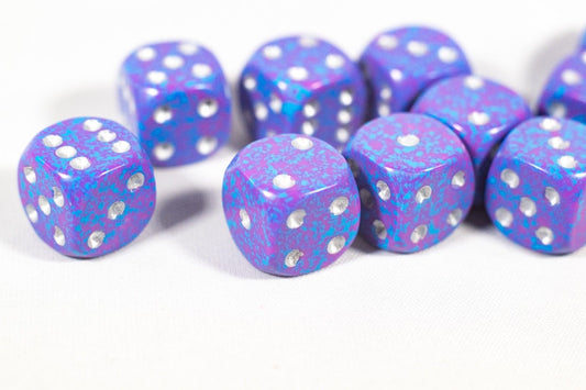 New Silver Tetra Dice with Silver Pips 12mm D6 RPG Dice (10) Yahtzee by Chessex