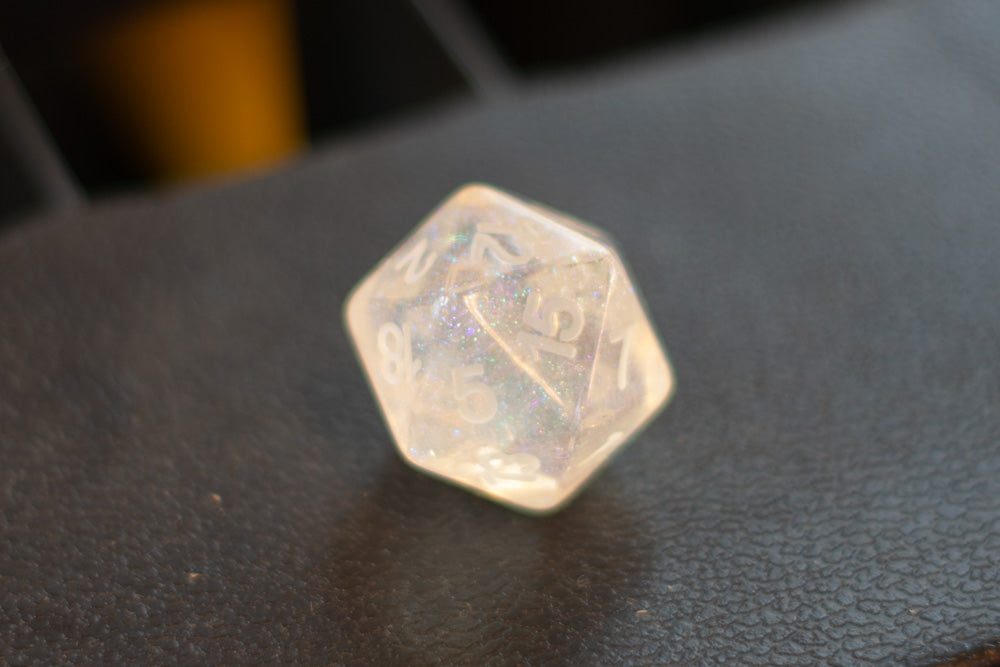 The Time Walker | Clear Glitter Single d20 w/No-Ink DYI Die