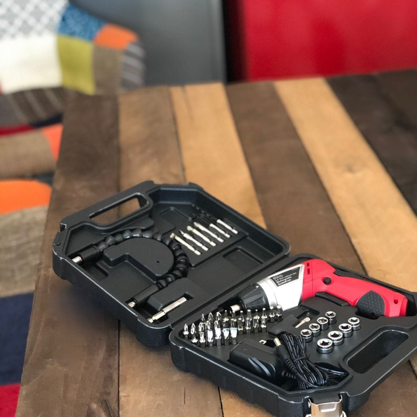 3.6 Volt Lithium-Ion Rechargeable Screwdriver with 45 Pieces Accessory Set - DT4944