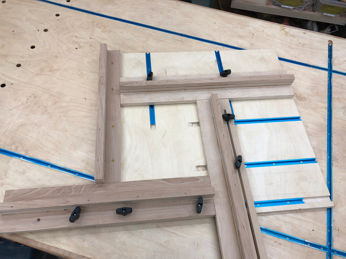 3D Plans for Cutting Board Juice Groove Jig