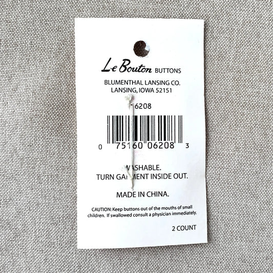 6208 Fish - Le Bouton - 2 Hole Button - Yellow Orange