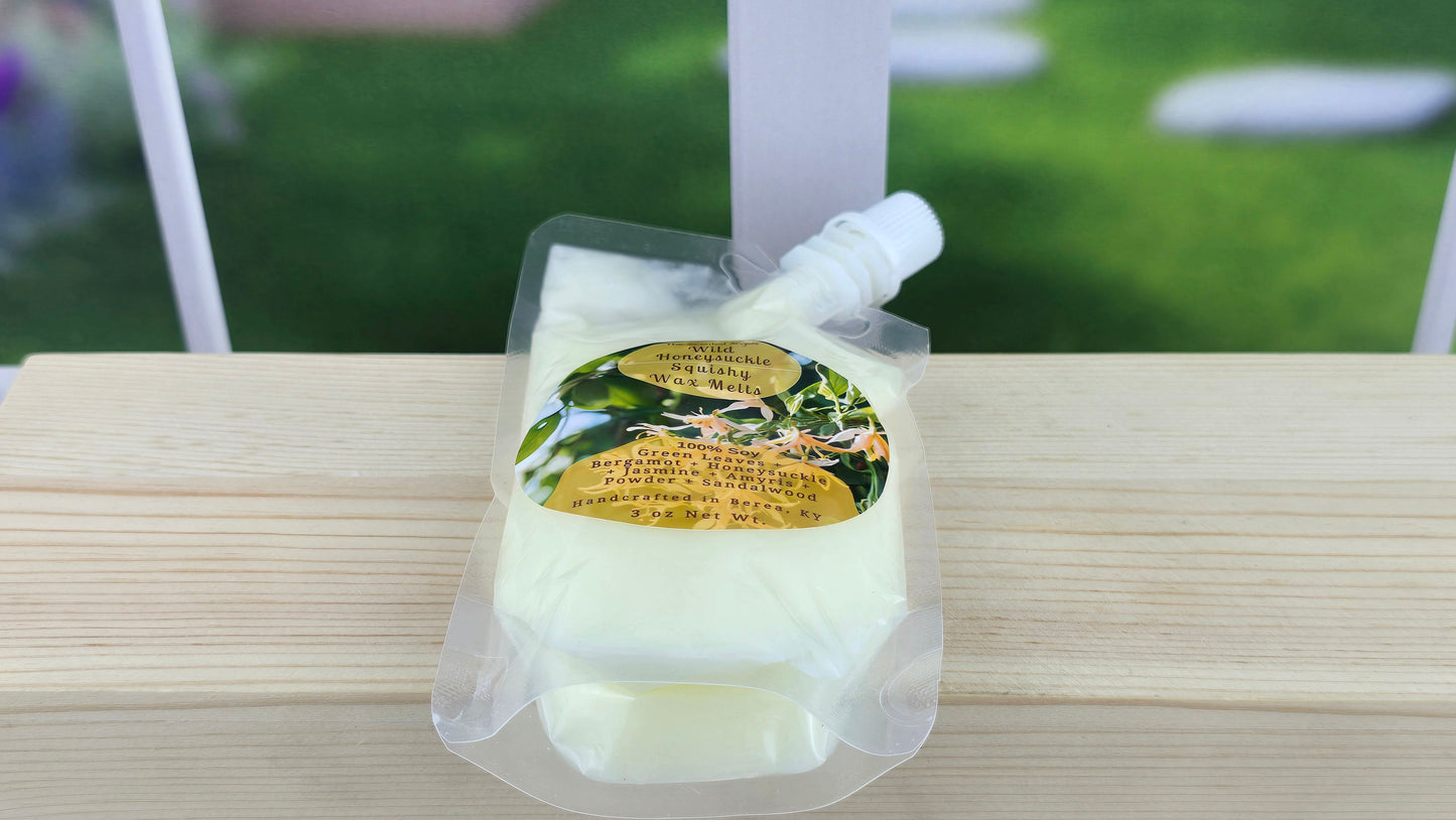 Wild Honeysuckle Soy Wax Melts (Clamshells & Squeezable Wax)