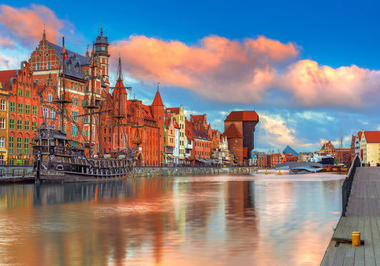 500 Piece Jigsaw Puzzle, Colors of Gdansk, Poland, Historical puzzle, Waterline, Adult Puzzle, Castorland B - 53933 - Bridge Toys - Premium Jigsaw Puzzles - Little Red General Store