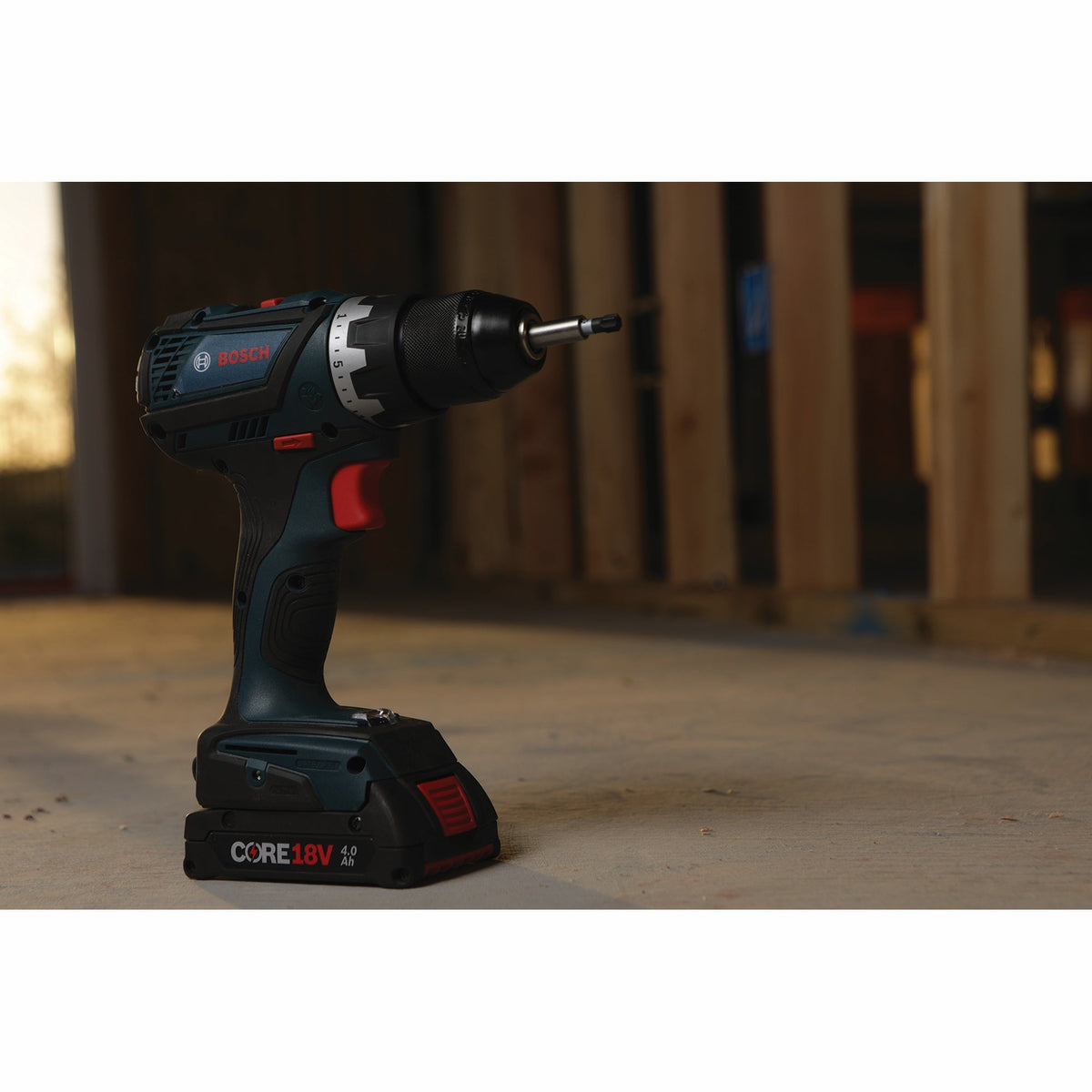 BOSCH GBA18V40 18V CORE18V Lithium-Ion 4.0 Ah Compact Battery