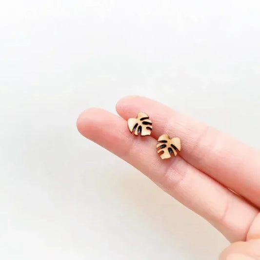 Young Monstera Deliciosa Wooden Earrings