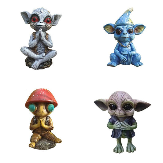 Halloween Garden Decoration Alien Statue for Outdoor Space - ebasketonline - Little Red General Store