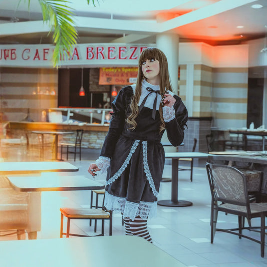 042 // ELEGANT GOTHIC LOLITA