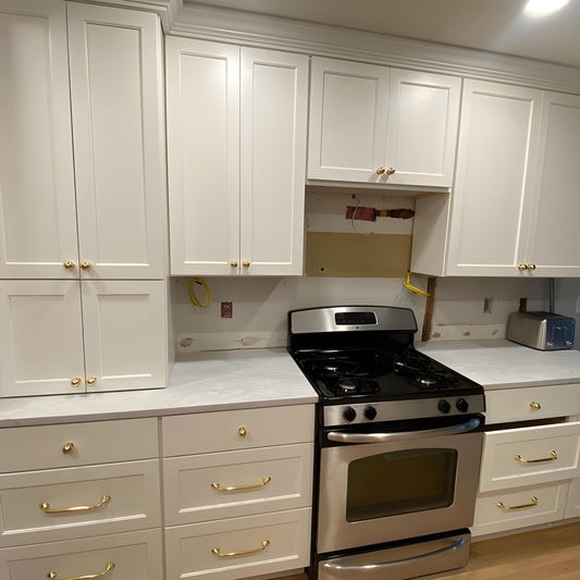 Richmond Cabinet Pulls - Unlacquered Brass Polished