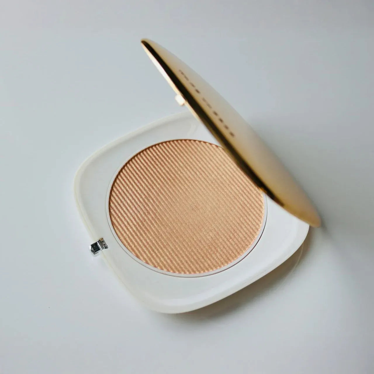 Cosmetics » Foundation Powder - Little Red General Store