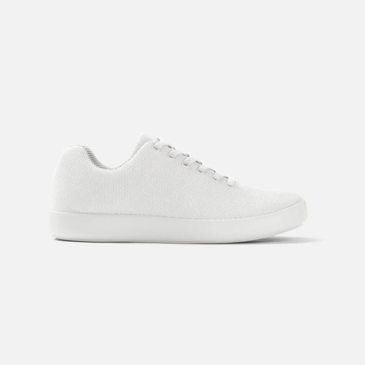 Model 000: White