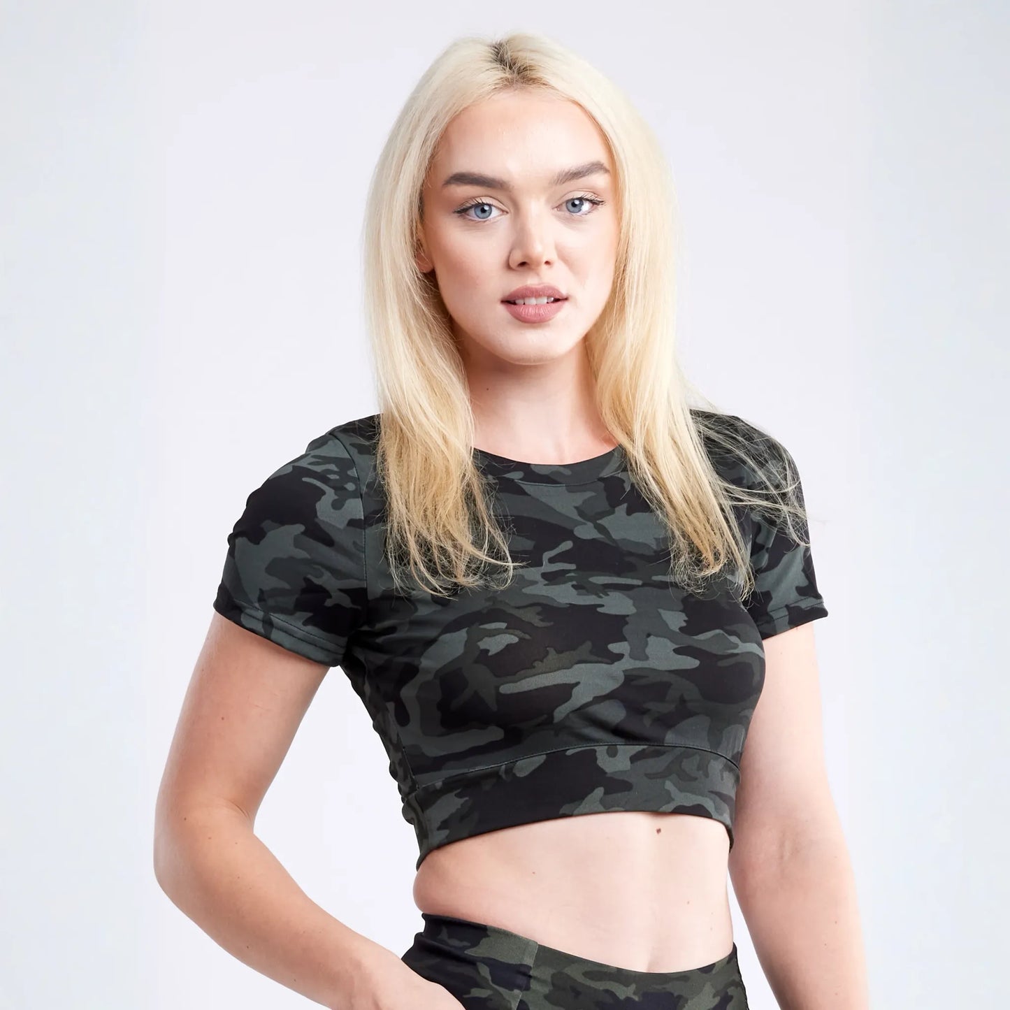 JupiterGear Short-Sleeve Crop Top