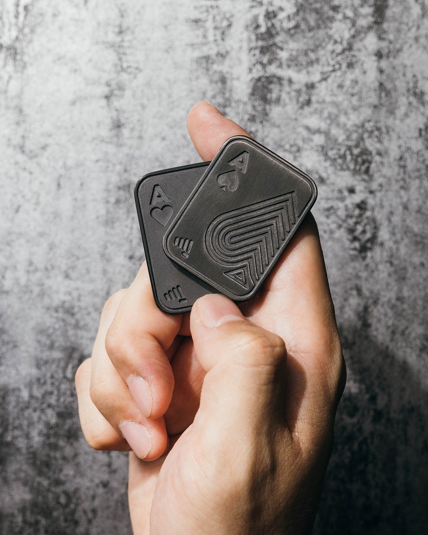 SHUFFLE POCKET ACES V2 (Midnight)