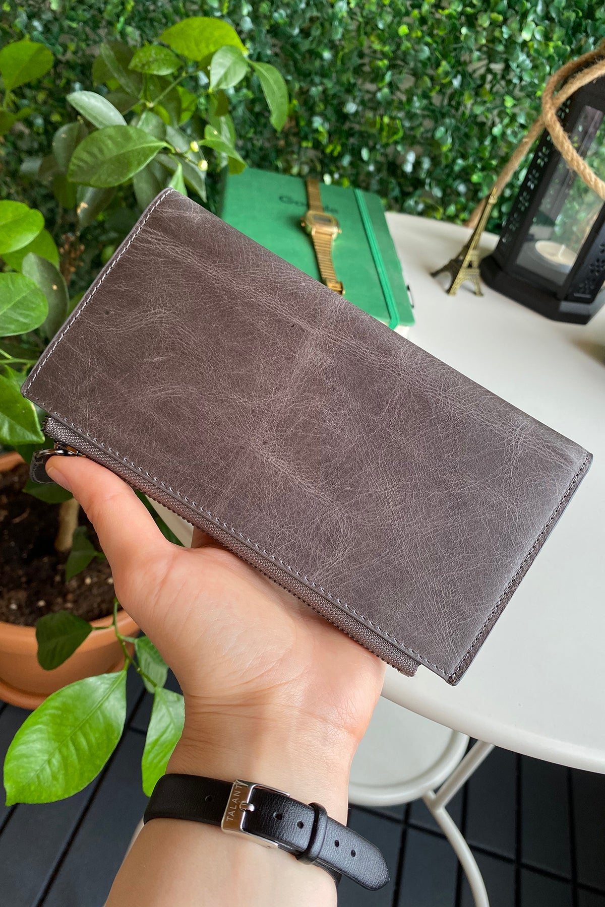 Mannu - Genuine Leather Large Wallet with Hand Band