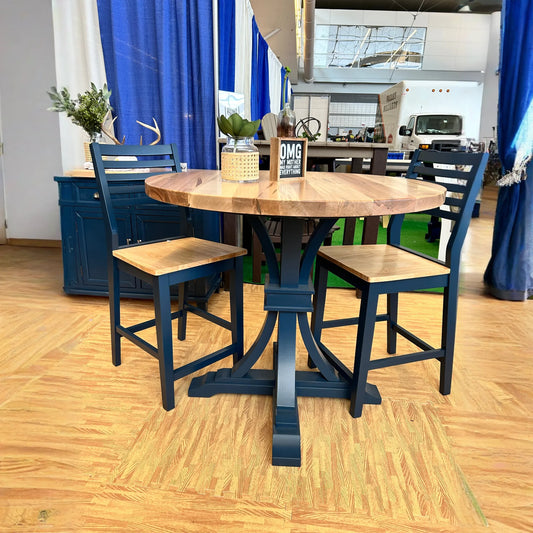 Aspen Round Dining Table