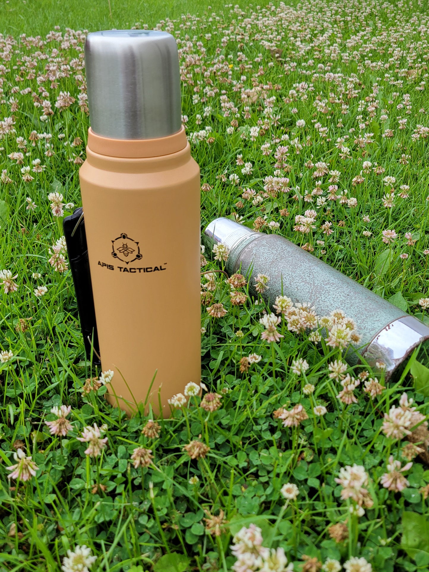 Apis Tactical 1qt Insulated Field Thermos