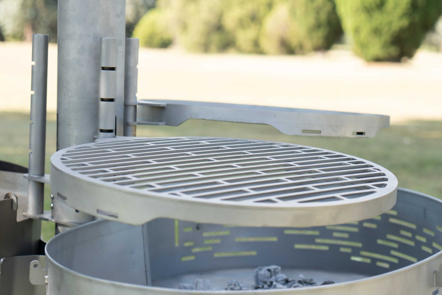 Compact Grill