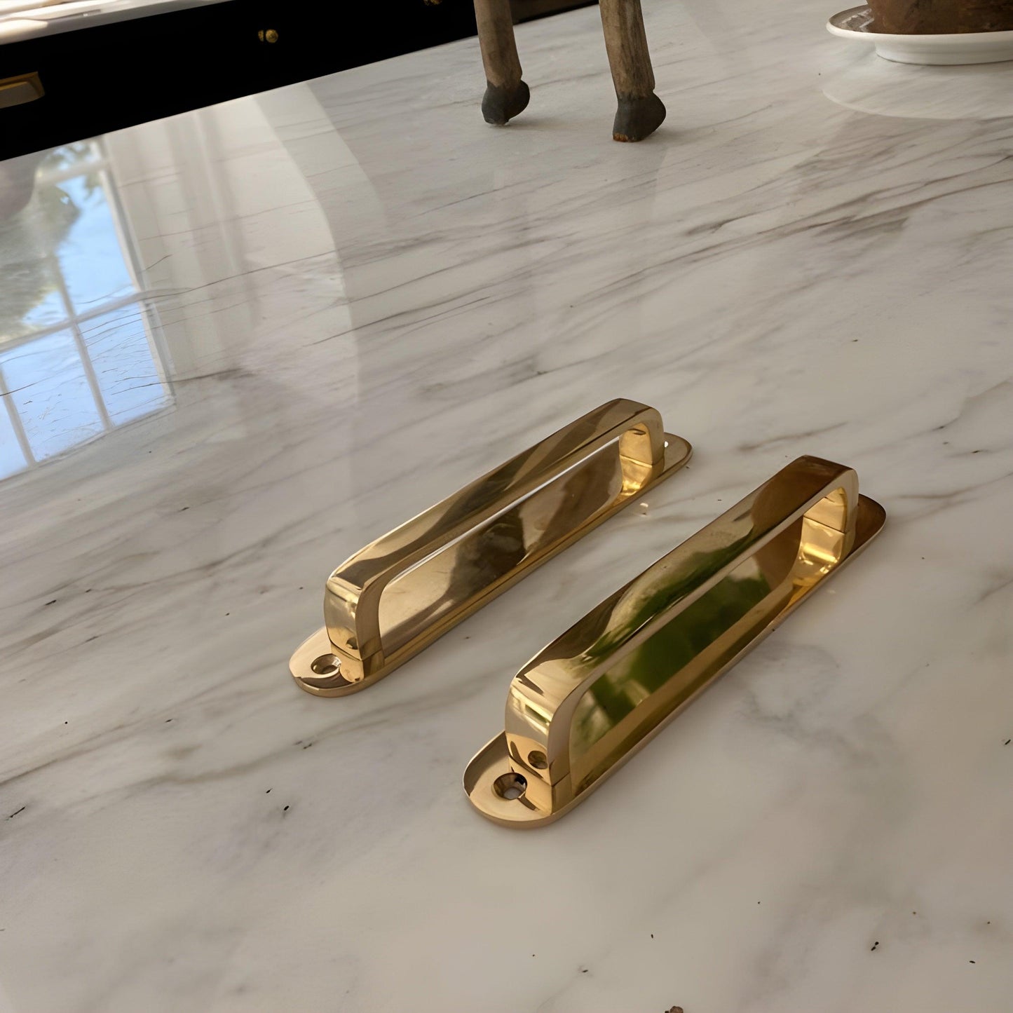 Round Drawer Pulls with Backplate - Unlacquered Polished Brass