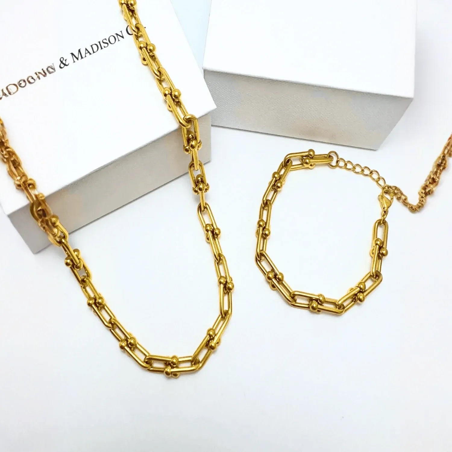18K Yellow Gold
