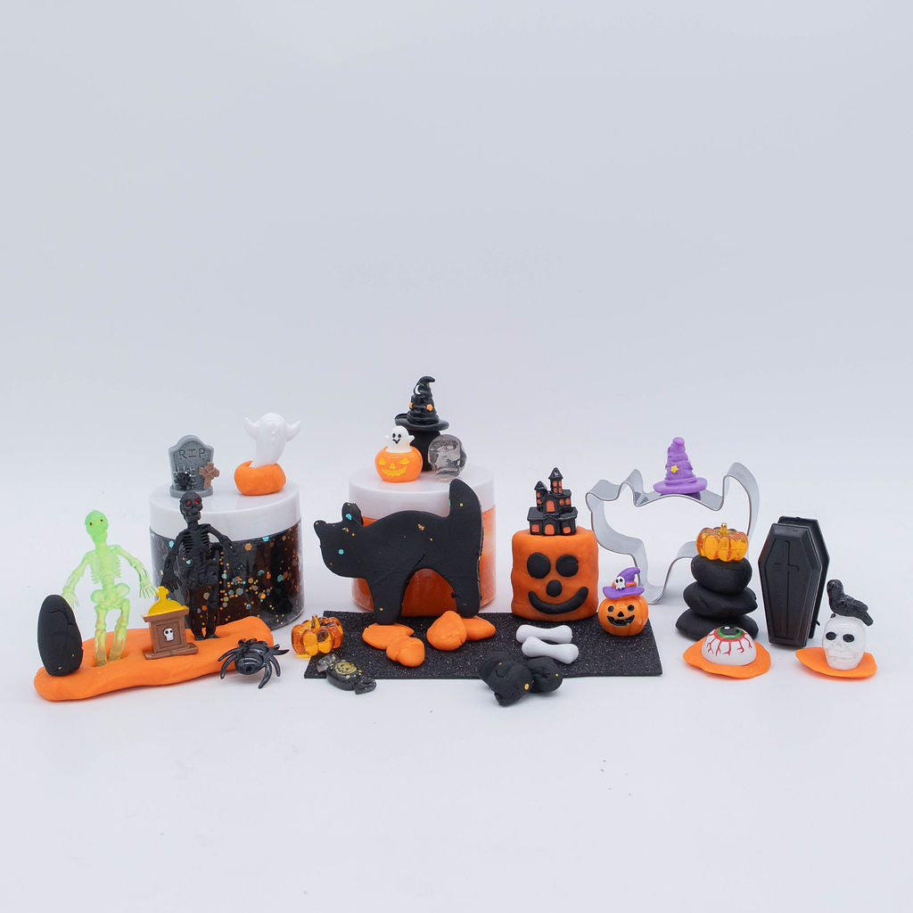 Monster Mash Halloween Sensory Kit, Halloween Sensory Play, Cognitive Development and Fine Motor Skills, Tactile Activities for On The Go, Sensory Toys for Preschoolers and Kids Ages 4, 5, 6, 7, 8