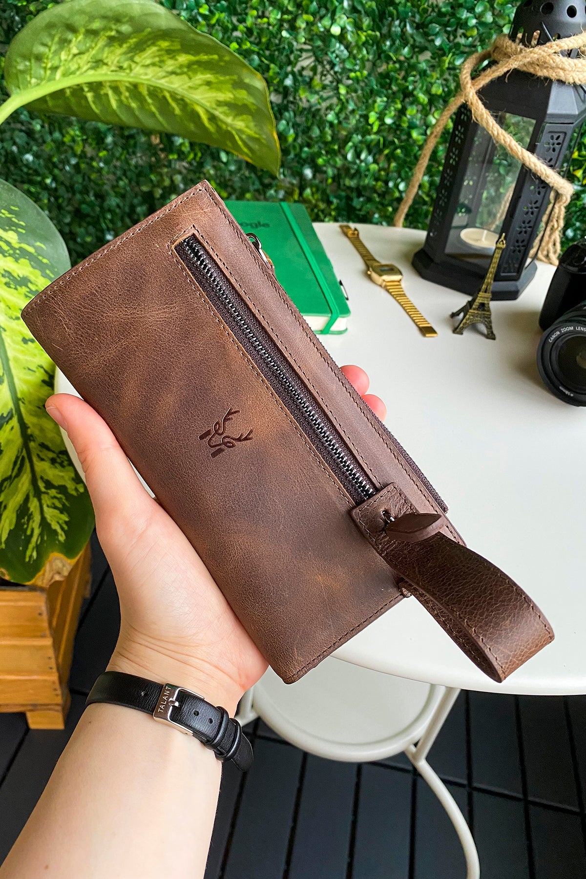 Mannu - Genuine Leather Large Wallet with Hand Band