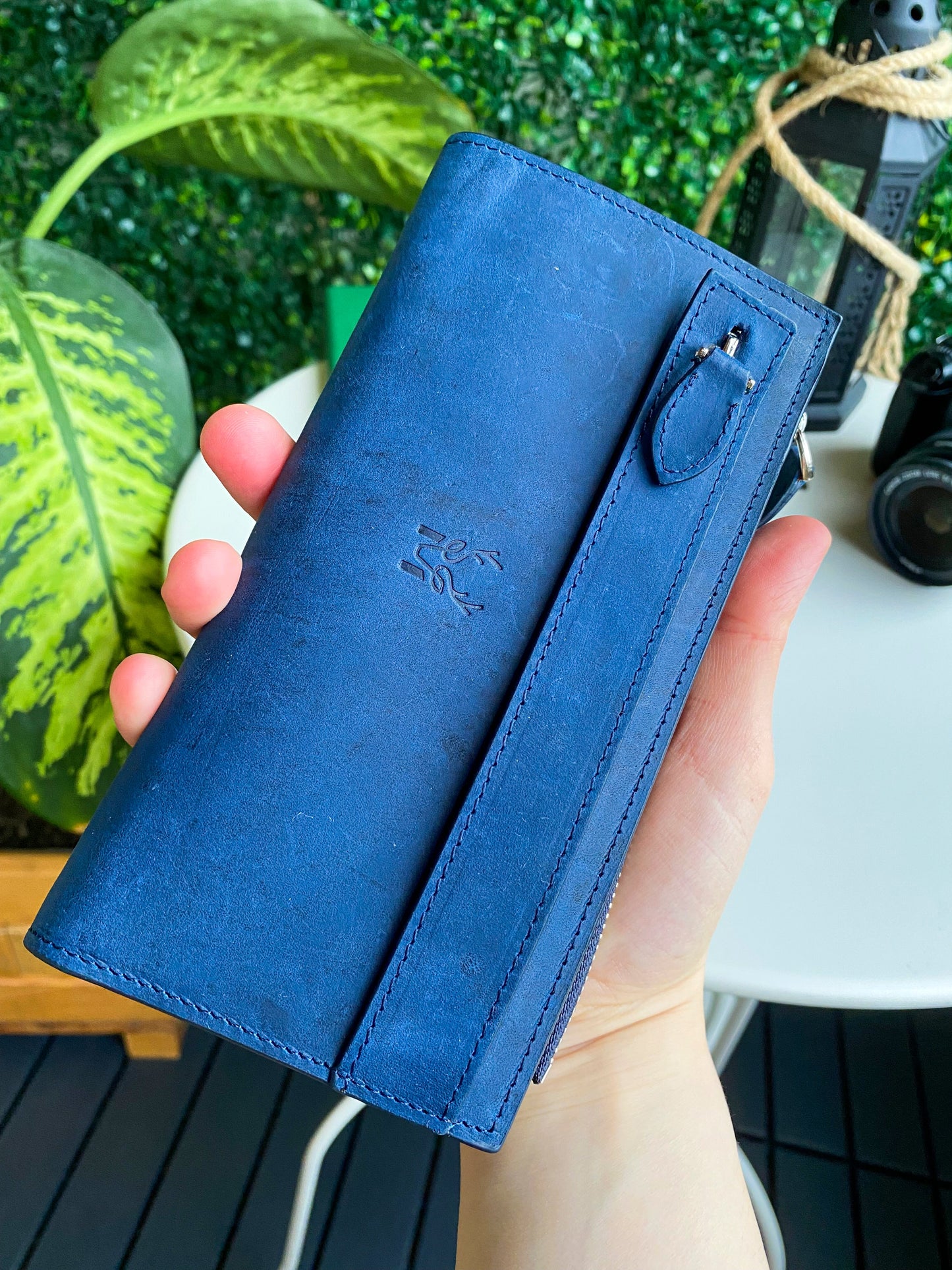 Mannu - Genuine Leather Large Wallet with Hand Band