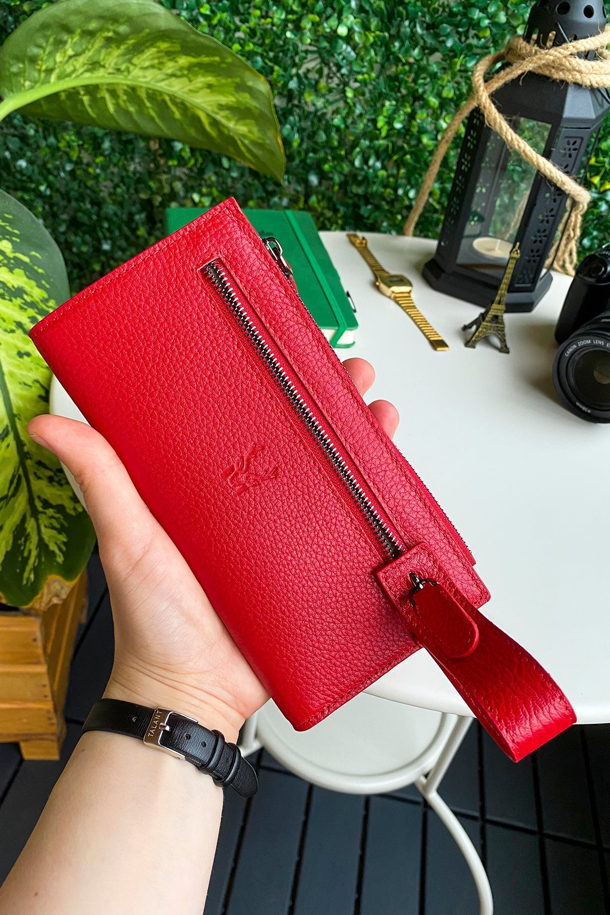 Mannu - Genuine Leather Large Wallet with Hand Band