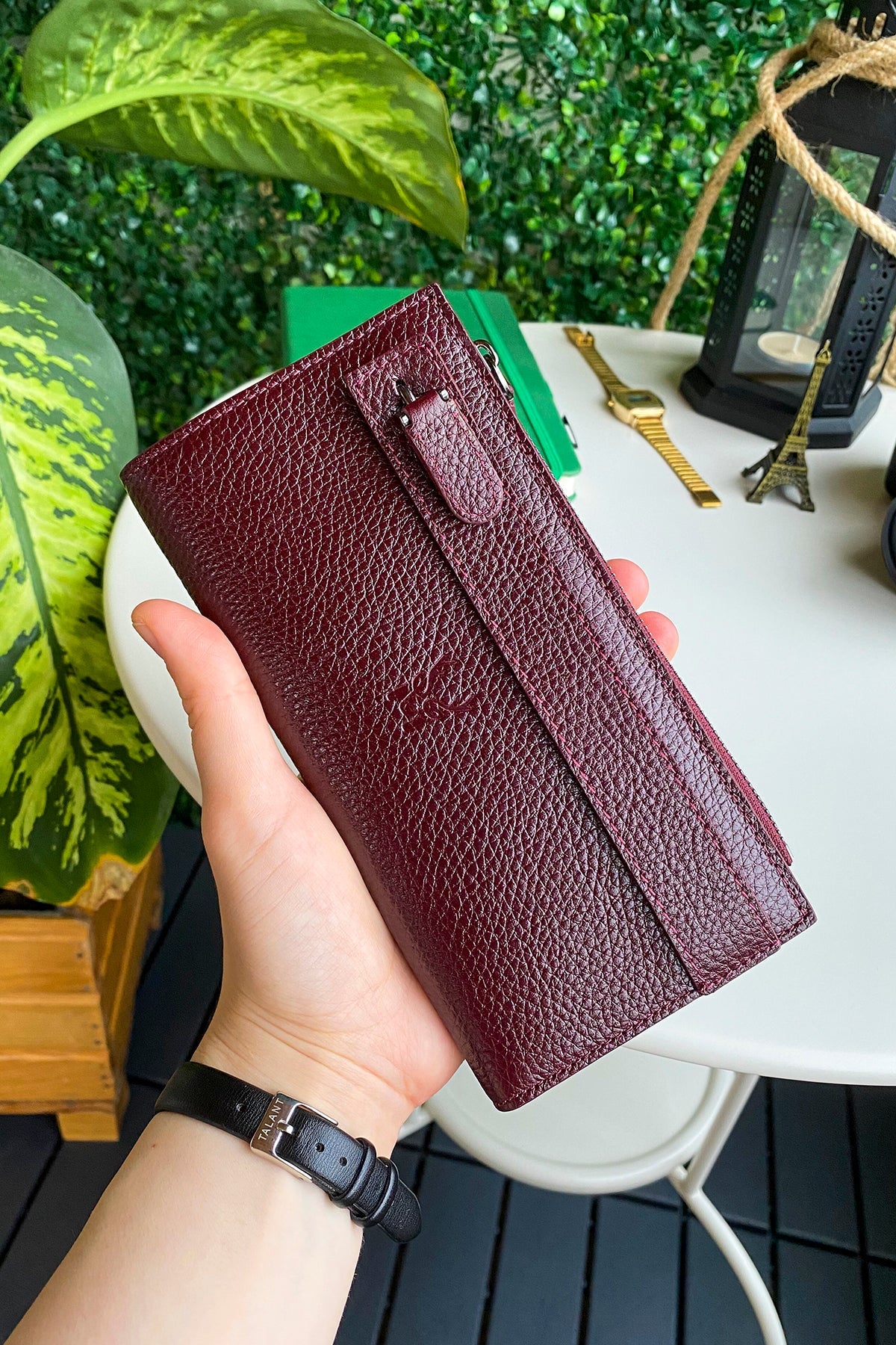 Mannu - Genuine Leather Large Wallet with Hand Band
