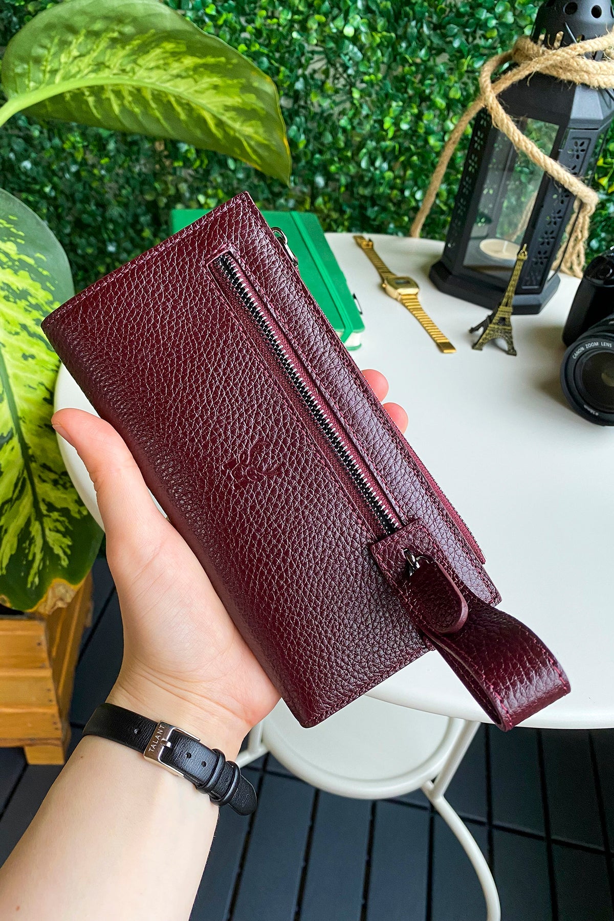 Mannu - Genuine Leather Large Wallet with Hand Band