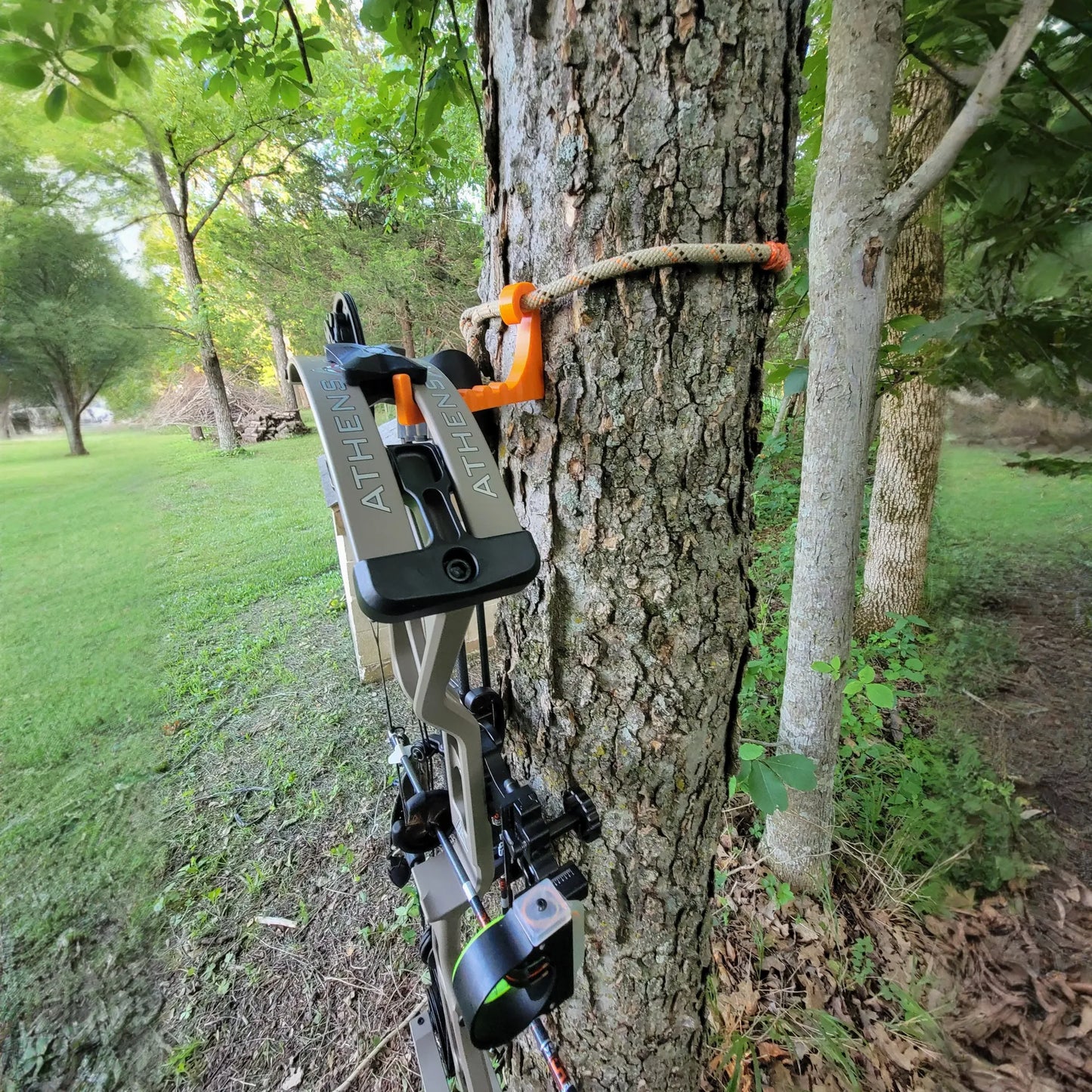 Tether Bow Hanger (TBH)