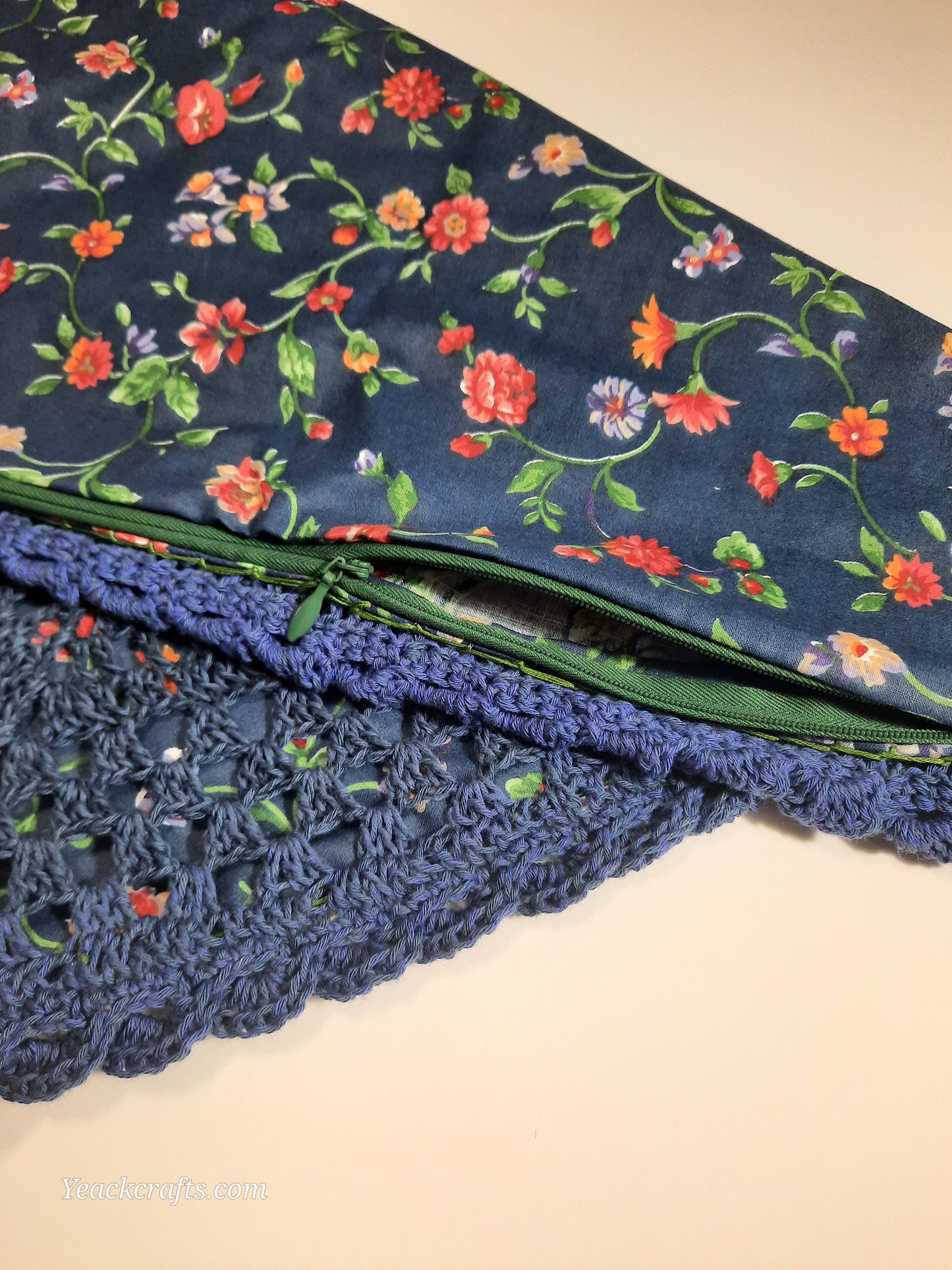 Crocheted front pillow cover: Size: 18"x18"