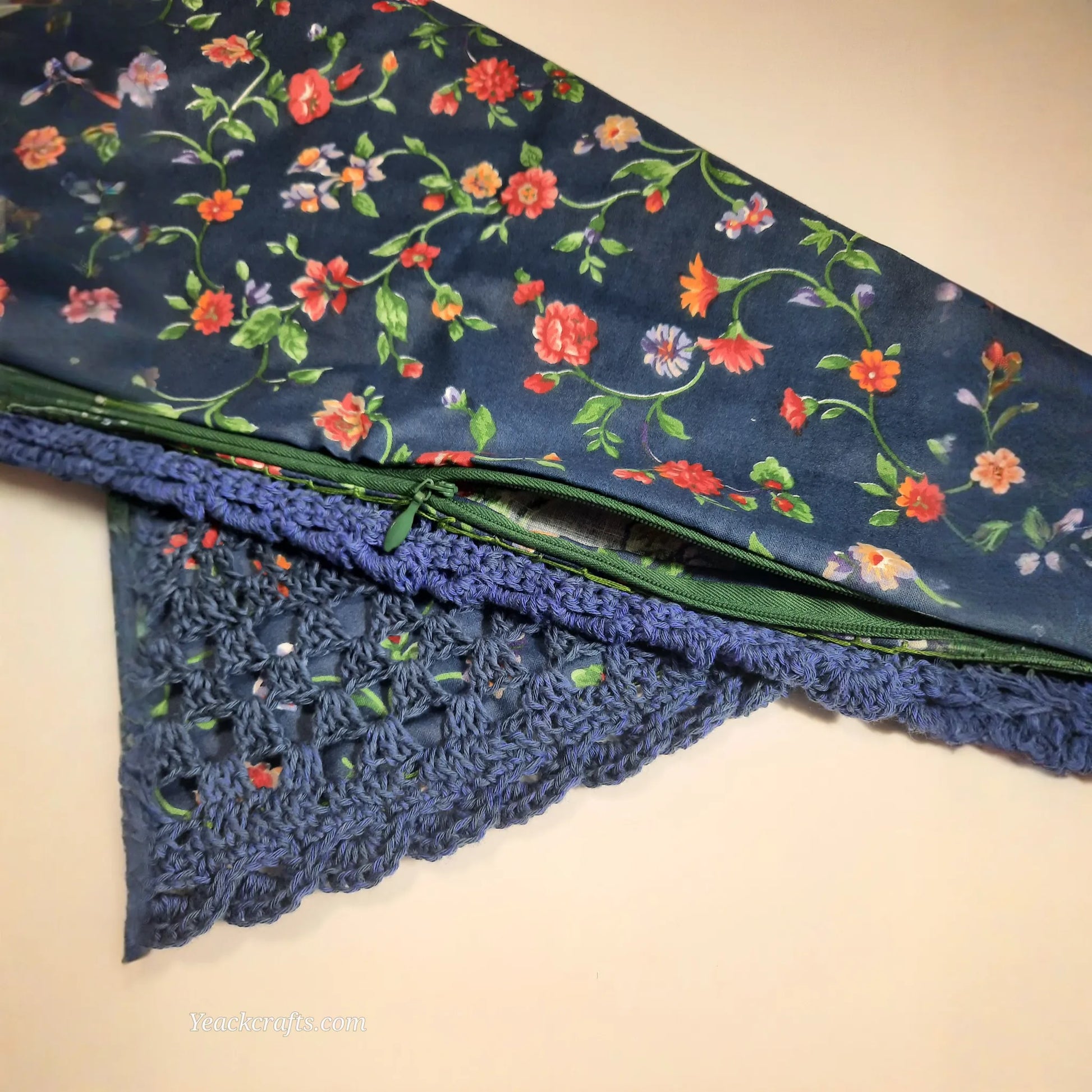 Crocheted front pillow cover: Size: 18"x18"