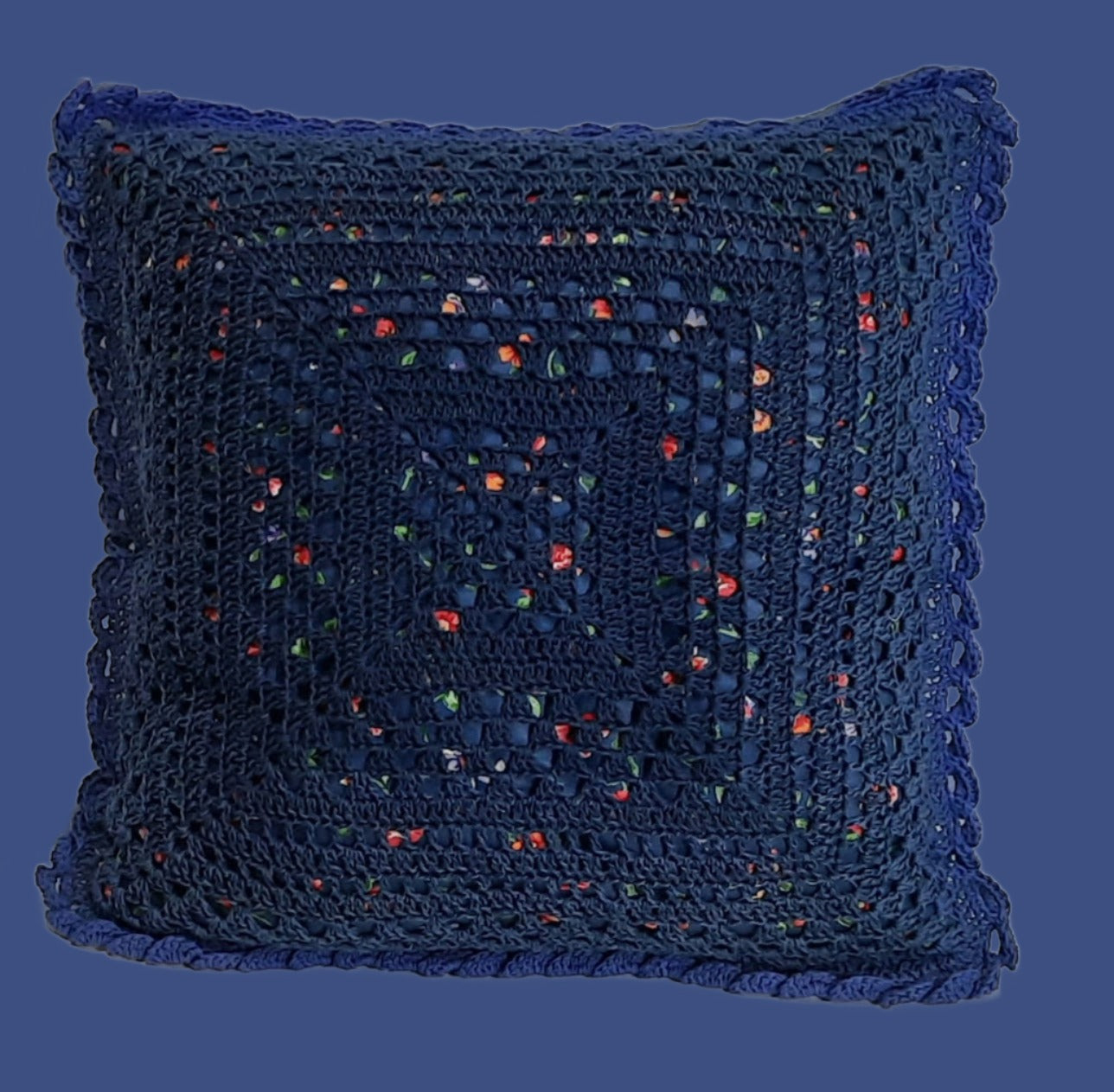 Crocheted front pillow cover: Size: 18"x18"