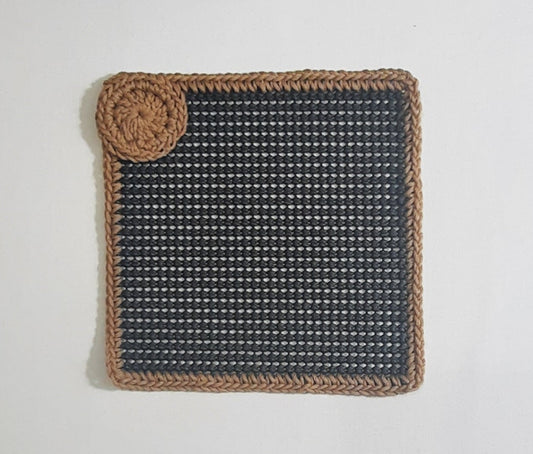 Jar Gripper with Magnet: Black/tan trim