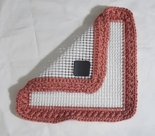 Jar Gripper with Magnet: Rose/White