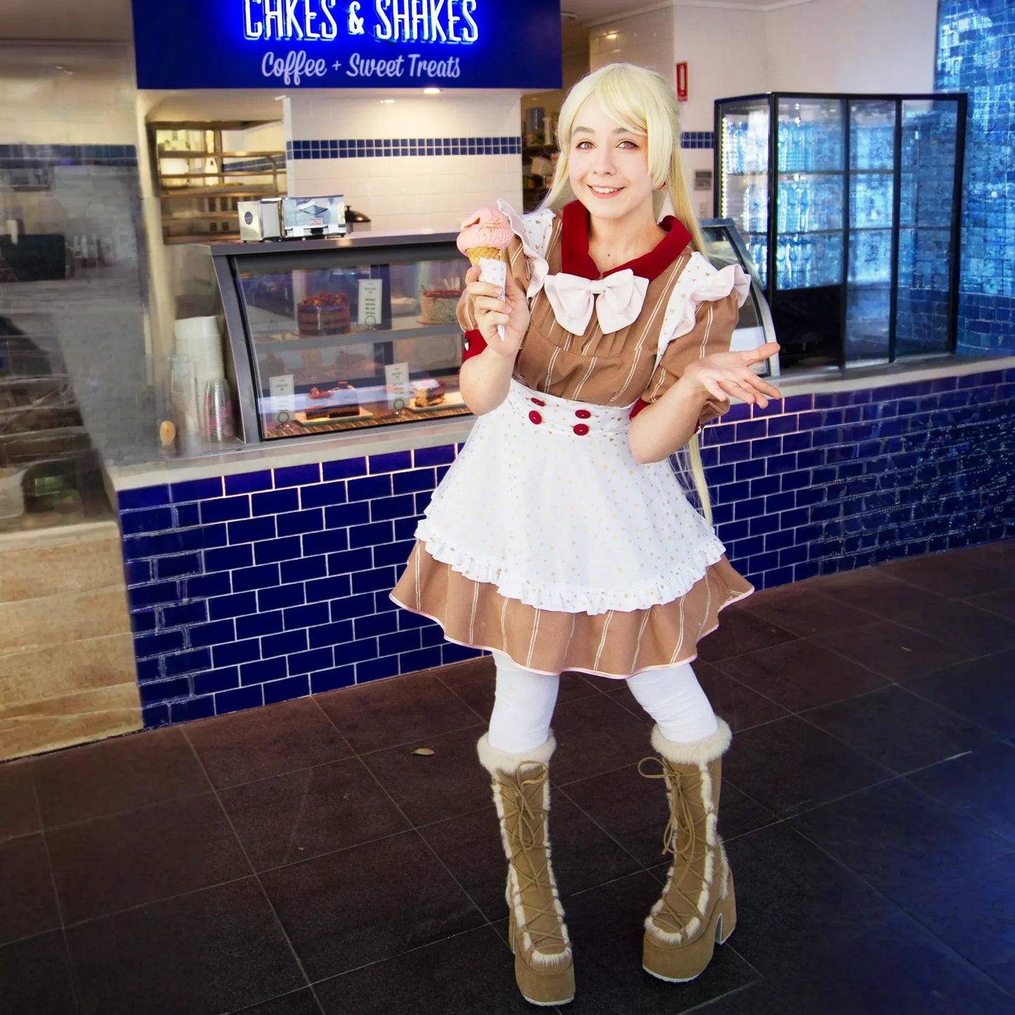 023 // MAID CAFE