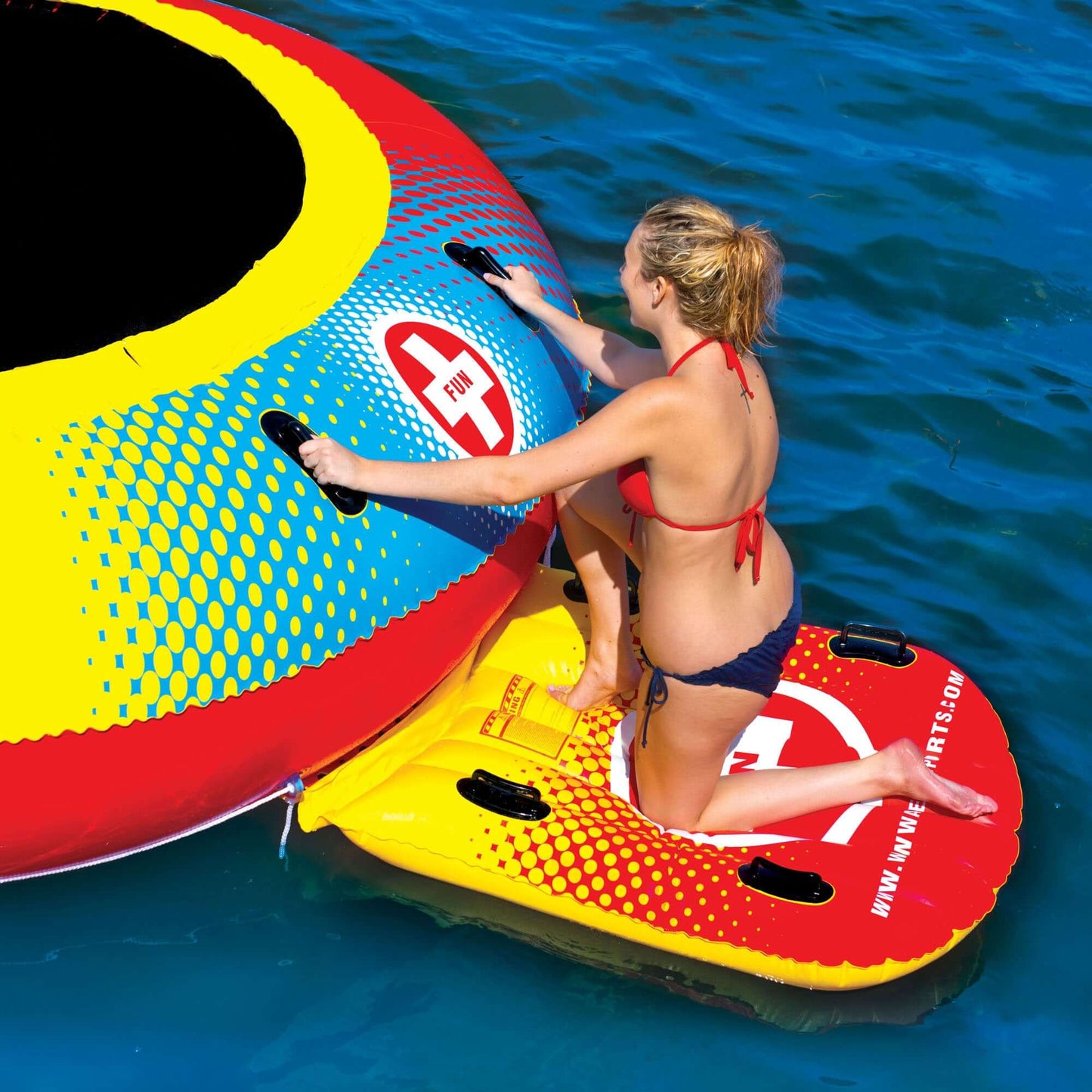WOW Sports Floating Pool and Lake Bouncer (15-2030)