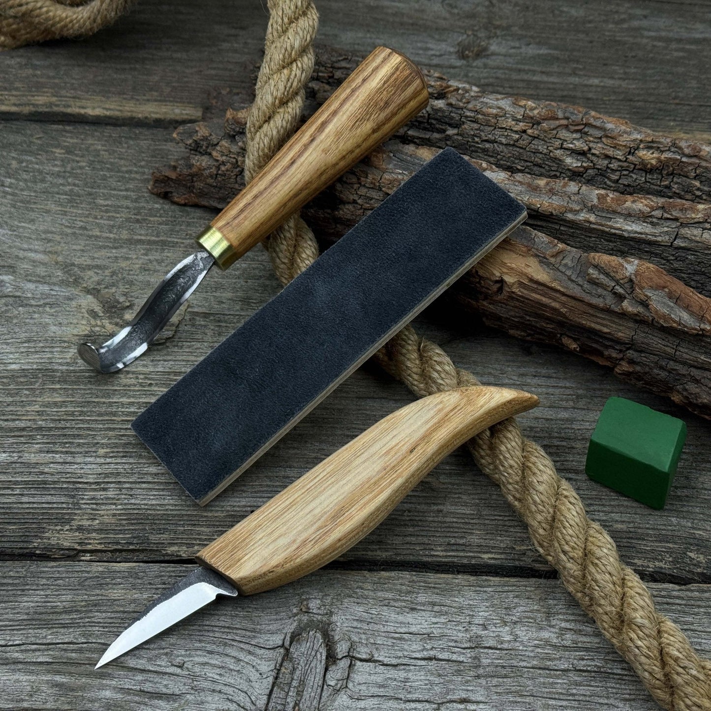 3-Piece Wood Carving Knife Set – Whittling Knife, Hook Knife & Leather Strop