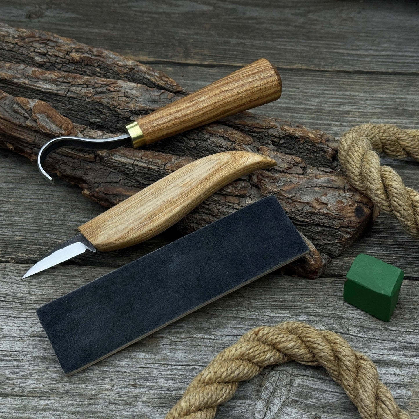 3-Piece Wood Carving Knife Set – Whittling Knife, Hook Knife & Leather Strop