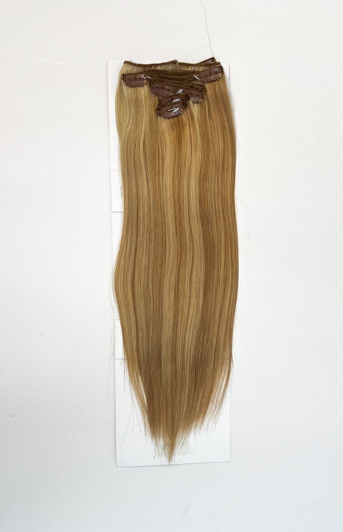 VIP Clip Extensions / Silky Straight - 18" (140 g ) ClipeX System