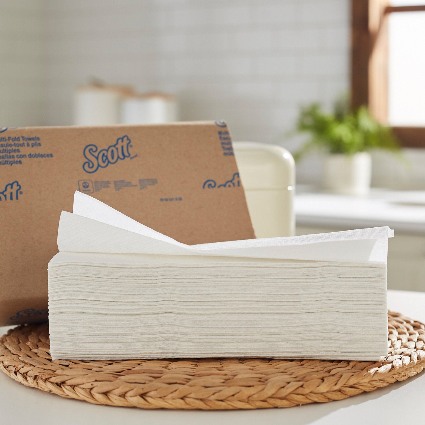 Scott® Essential Multi-Fold Paper Towel 01840
