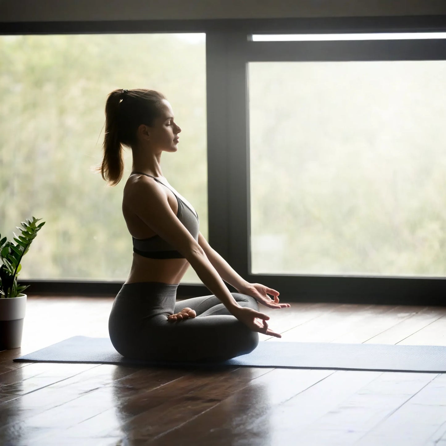 JupiterGear Performance Yoga Mat with Carrying Straps for Yoga, Pilates, and Floor Exercises