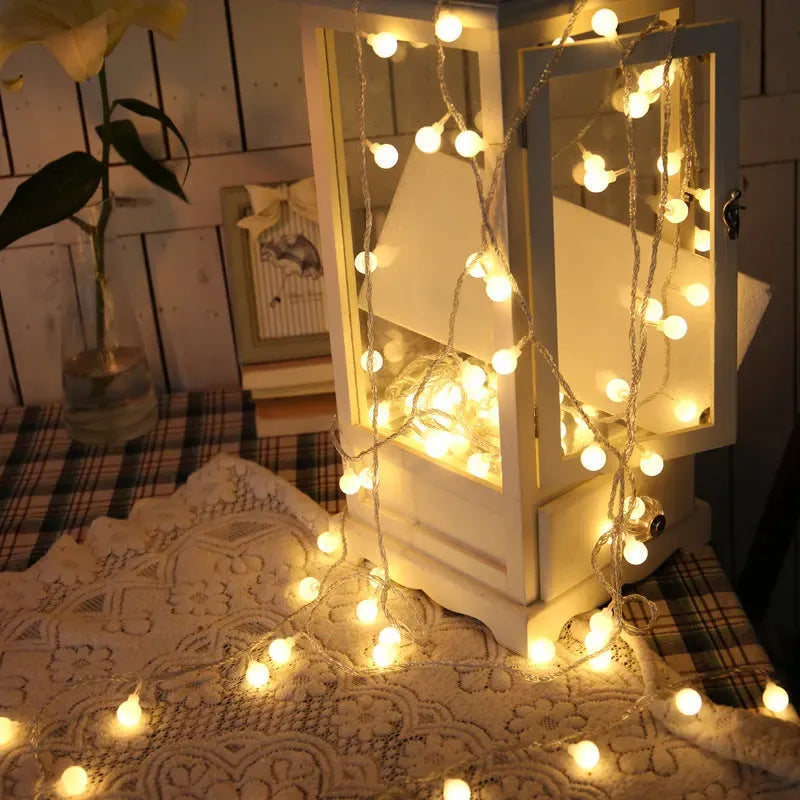 LED String Lights, Mini Battery Powered Copper Wire Operated Lights for Bedroom, Christmas, Parties, Wedding, Centerpiece, Decoration (10m/32.8ft White),1 Pack