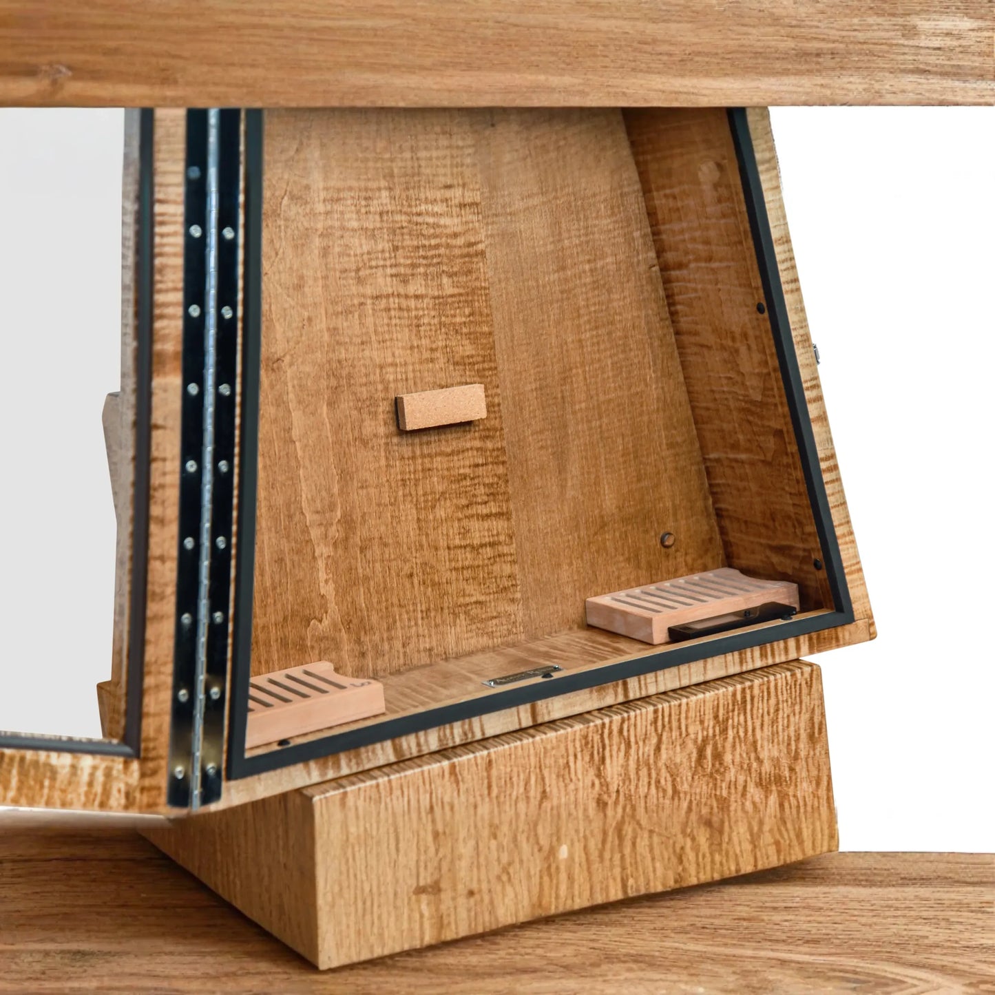 ClimaStand Triangle Humidor with Base - Flamed Maple With Provincial Stain