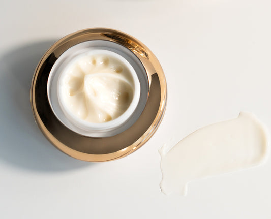 Radiant Brightening Eye Cream with Peptides