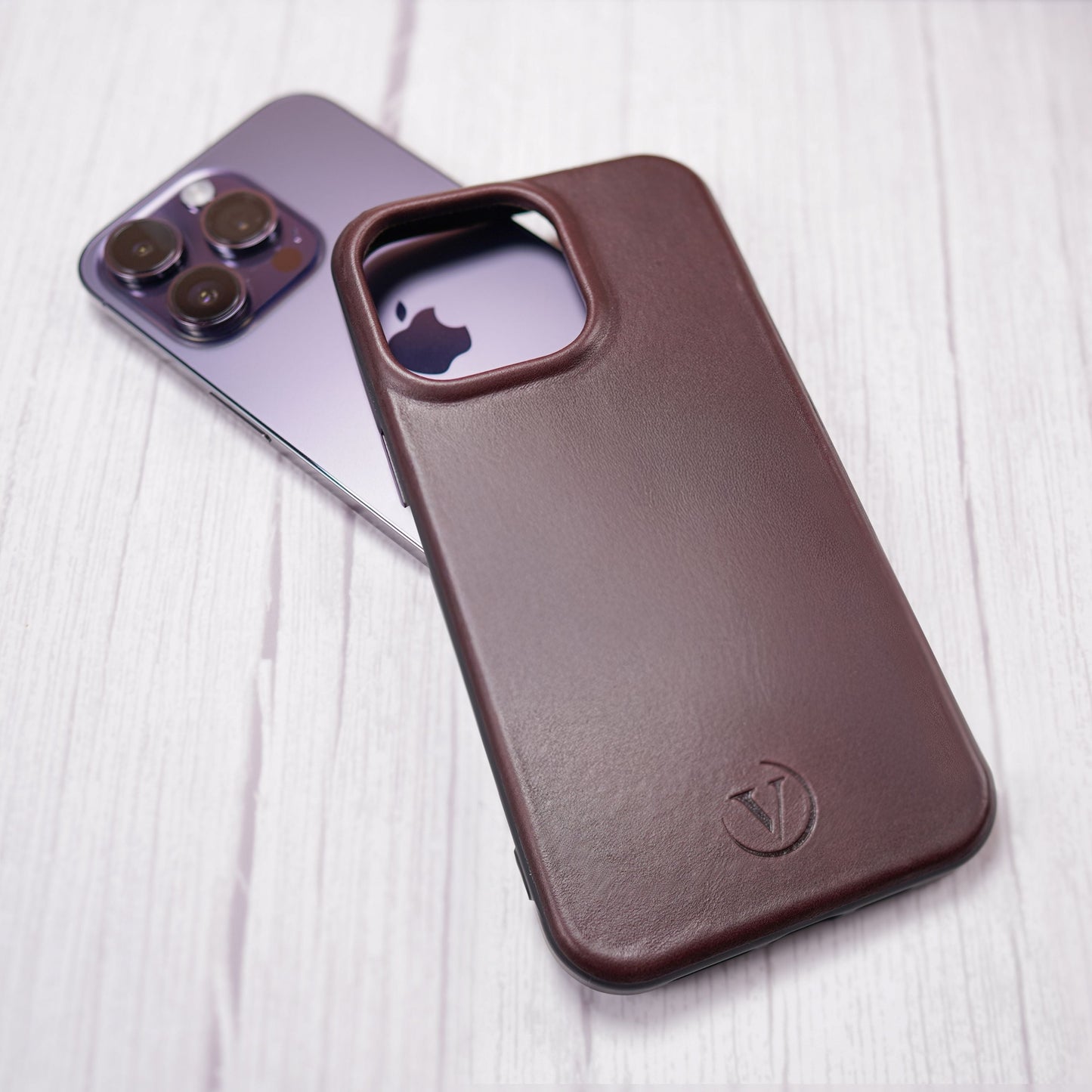 iPhone 15 Series Elite Leather Case