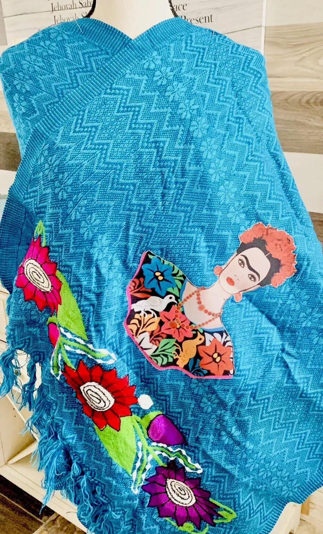 Frida Kahlo Embroidered Shawl Rebosos Bordados de Frida Kahlo con Imagen