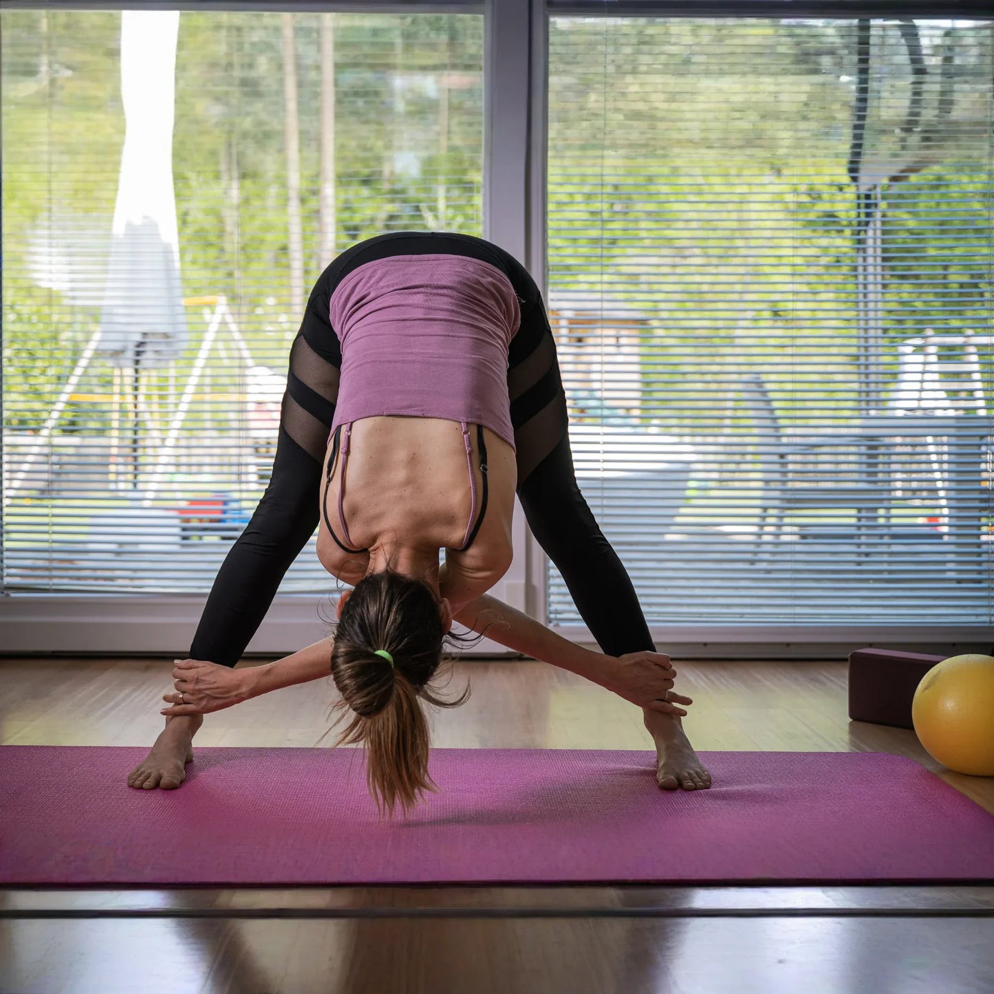 JupiterGear Performance Yoga Mat with Carrying Straps for Yoga, Pilates, and Floor Exercises