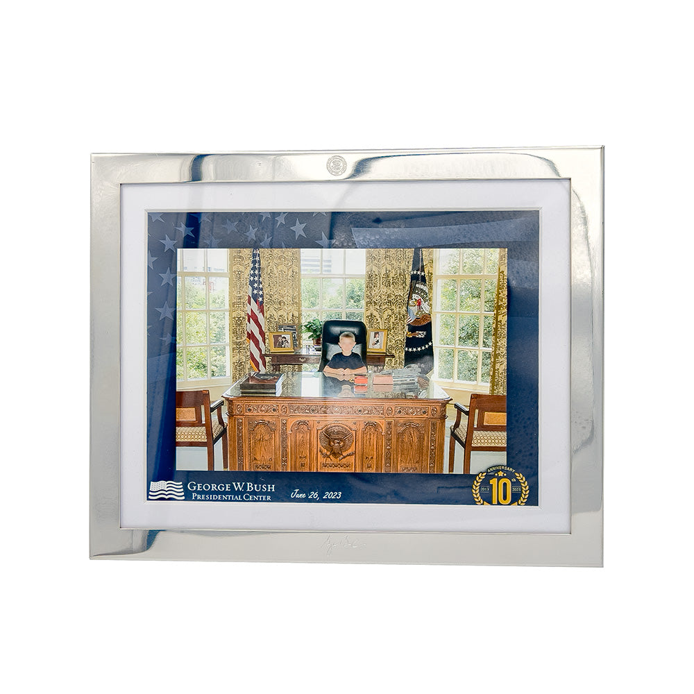 Salisbury 43rd Seal Engraved 8'x10' Picture Frame