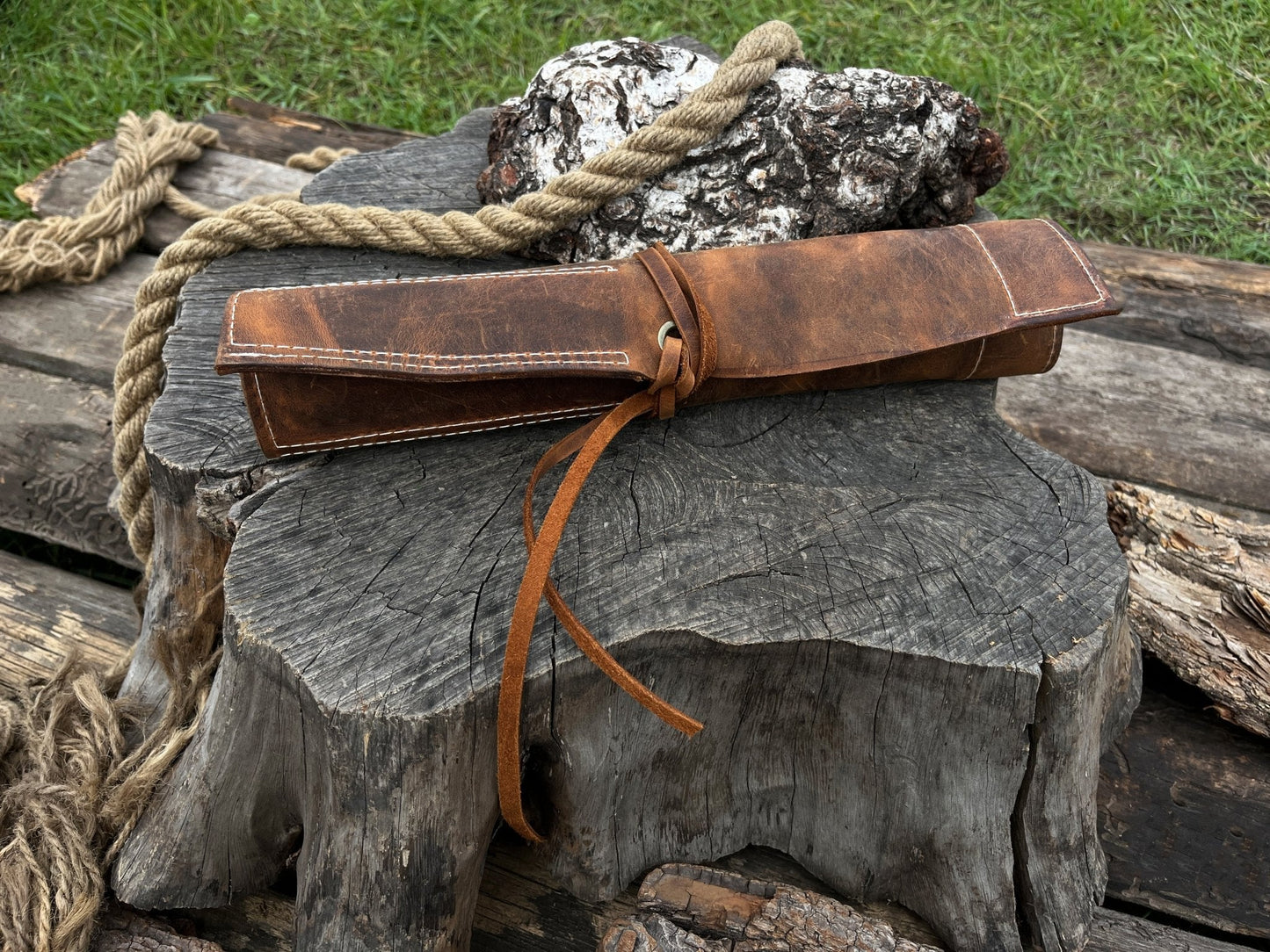 8 Pocket Leather Chisel Roll
