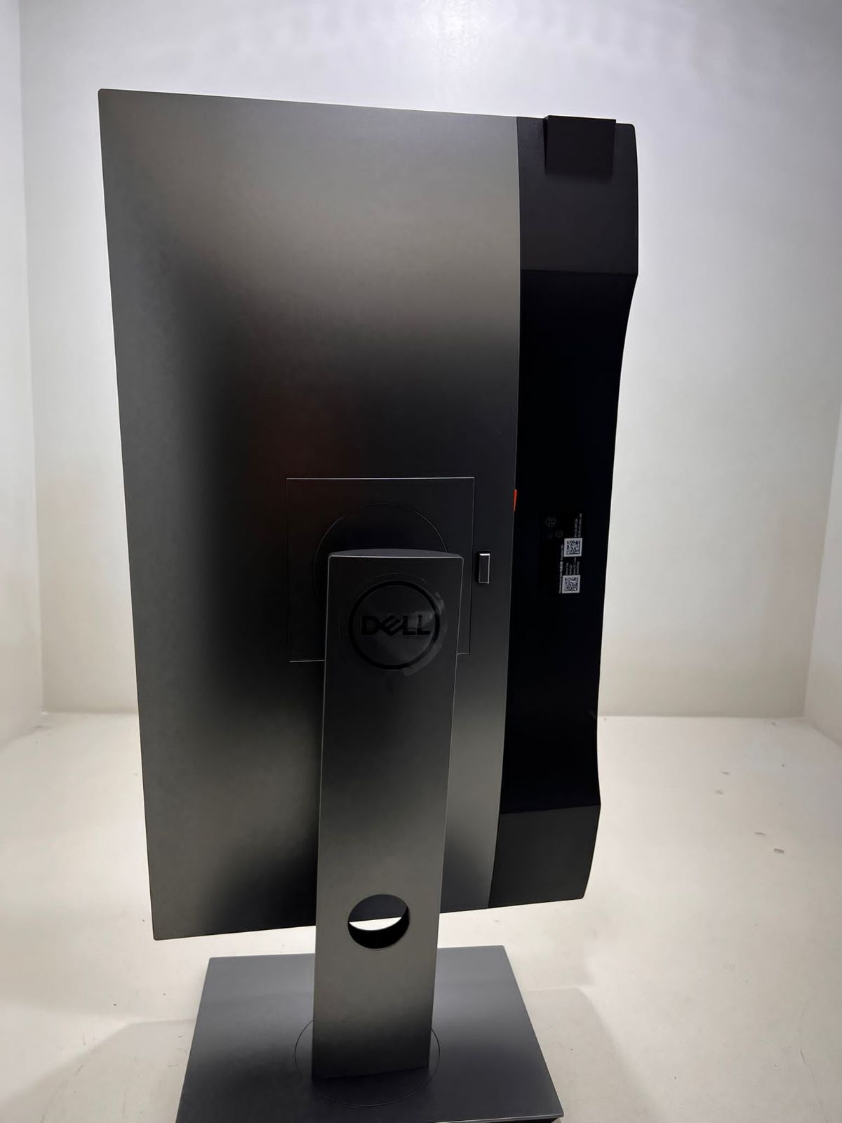 Dell U2520D 25" QHD 2560 x 1440 (2K) 60 Hz HDMI, DisplayPort, USB - C IPS Monitor - Refurbished - 88PRINTERS.COM - Little Red General Store